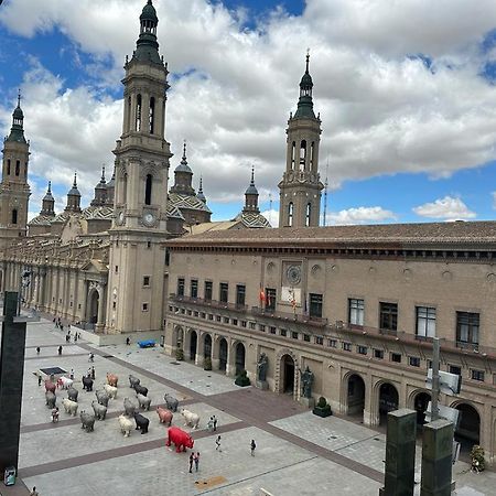 Dos Torres Valinor - Plaza Del Pilar Appartement Zaragoza Buitenkant foto