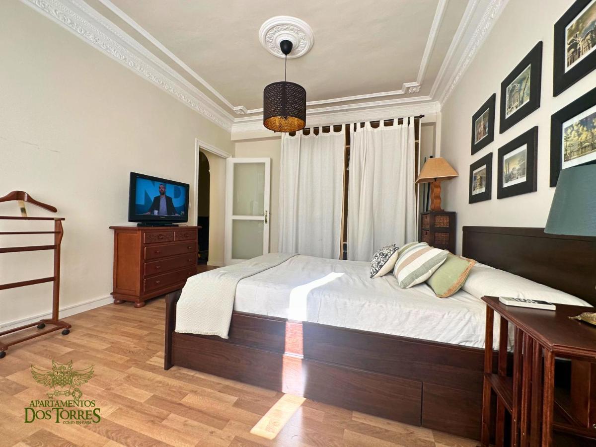 Dos Torres Valinor - Plaza Del Pilar Appartement Zaragoza Buitenkant foto