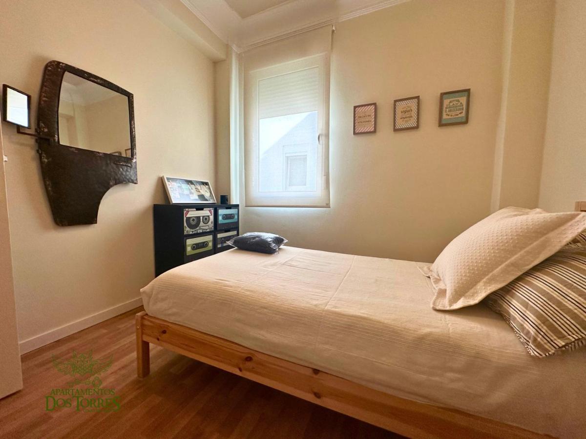 Dos Torres Valinor - Plaza Del Pilar Appartement Zaragoza Buitenkant foto