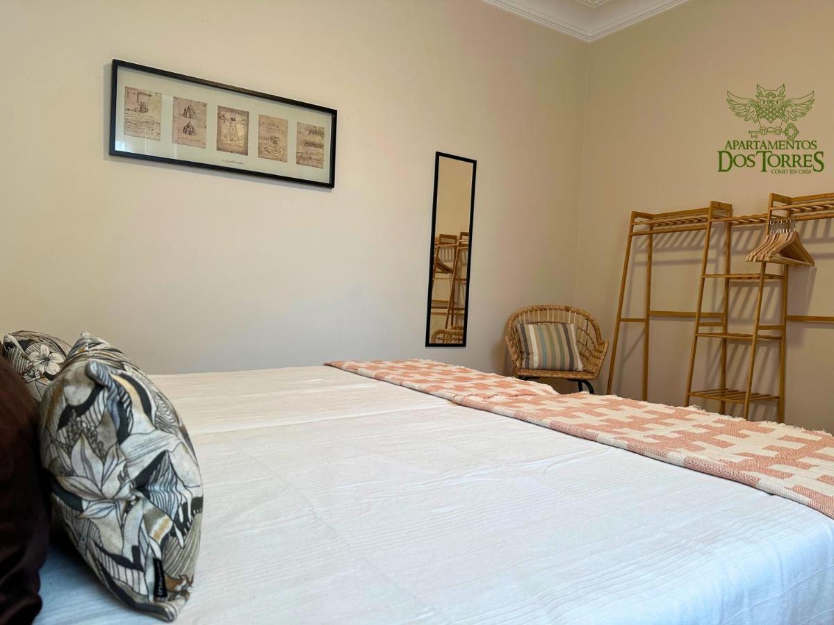 Dos Torres Valinor - Plaza Del Pilar Appartement Zaragoza Buitenkant foto