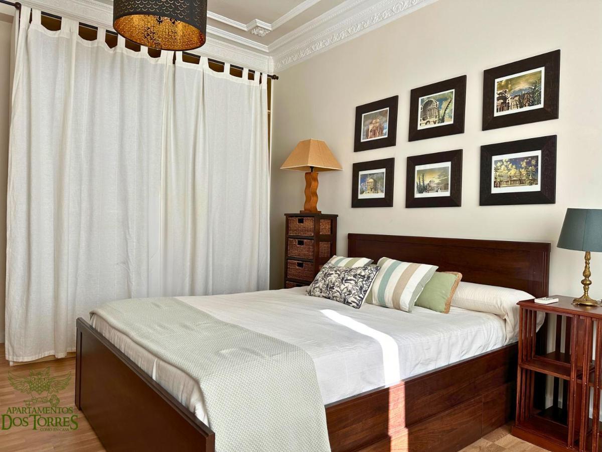 Dos Torres Valinor - Plaza Del Pilar Appartement Zaragoza Buitenkant foto